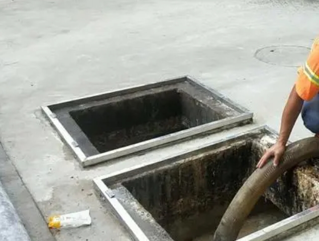 解放化粪池清理