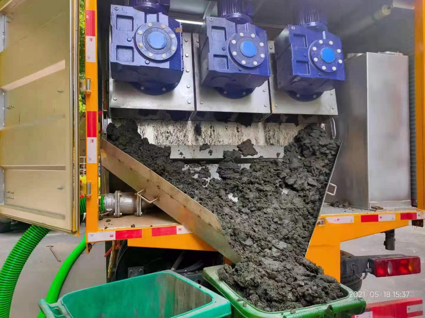 解放化粪池清掏城市维护站-泥浆净化干湿分离处理