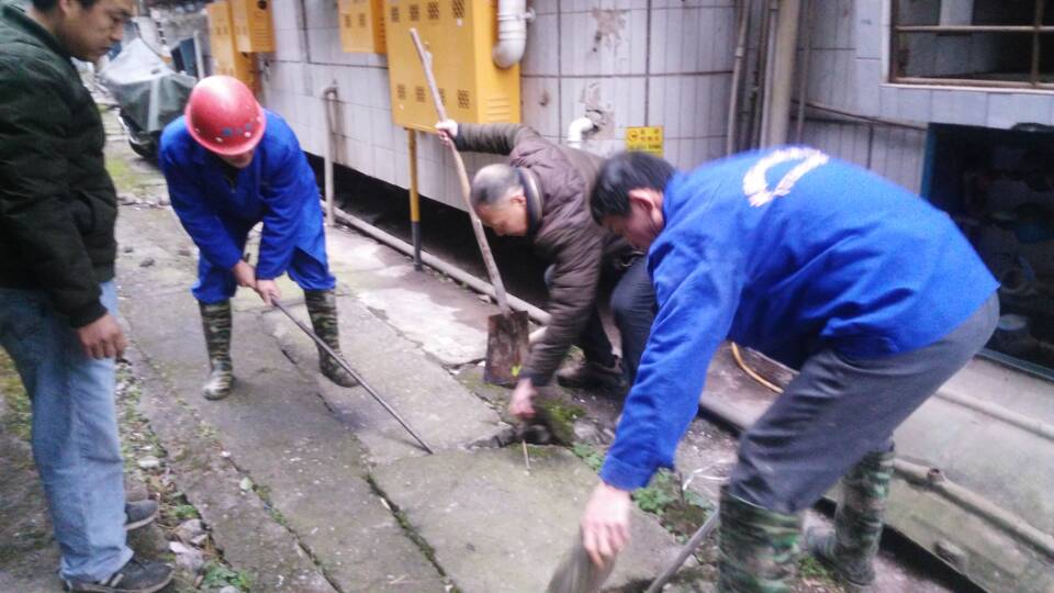 解放清掏化粪池、管道疏通一站式服务<高效><技术><可靠>